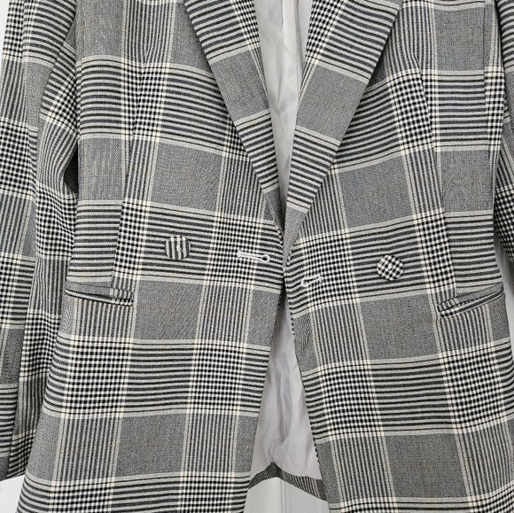 H&M Gray, Black, and White Blazer Buttoned Jacket, Size 0 - Picture 8 of 8